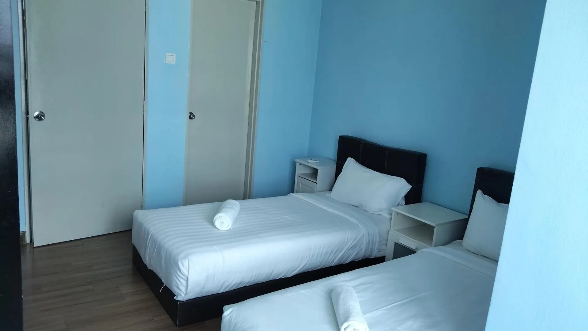 아파트 The Tarragon Premier Residence 쿠알라룸푸르