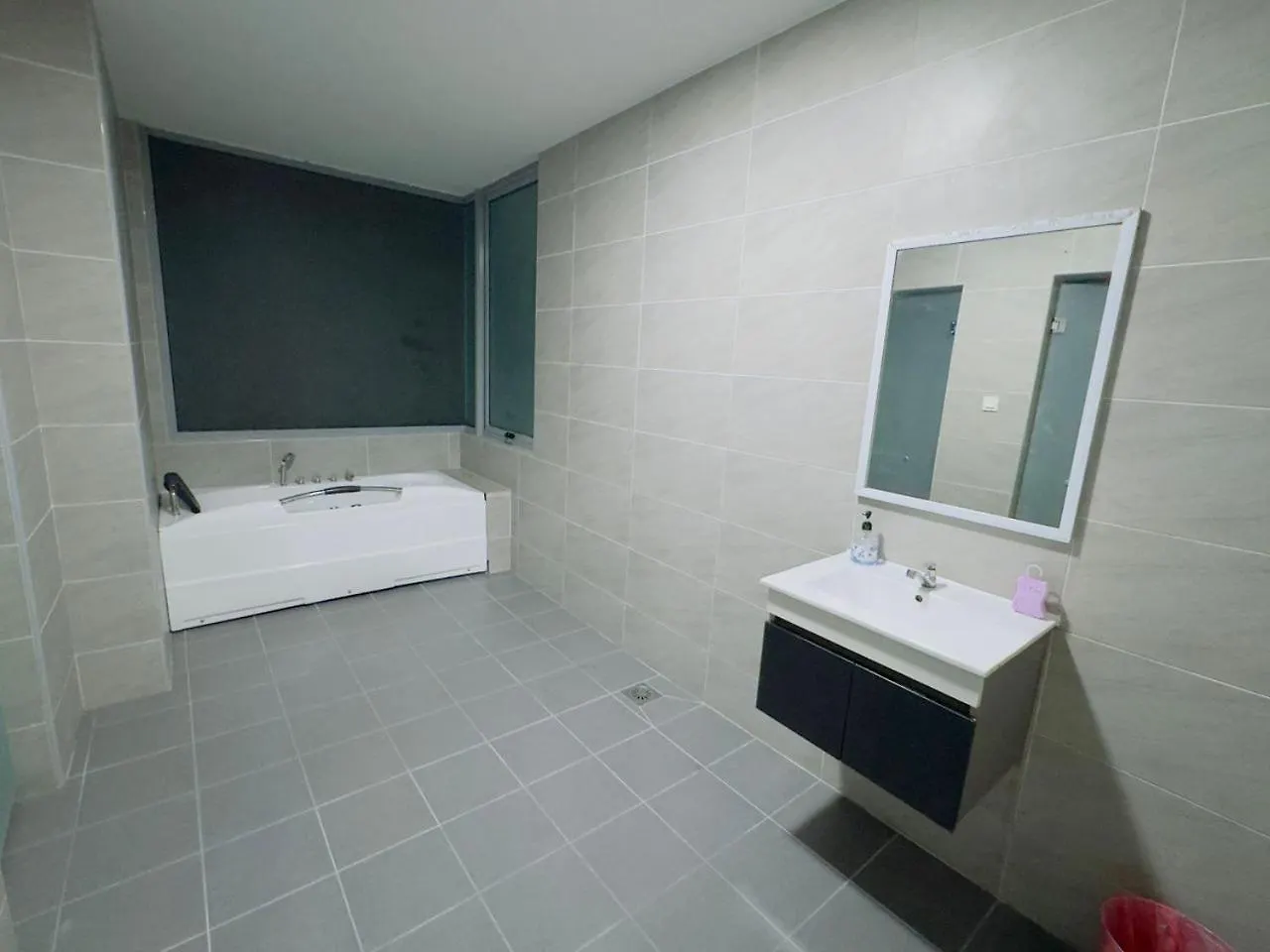 The Tarragon Premier Residence 쿠알라룸푸르 아파트